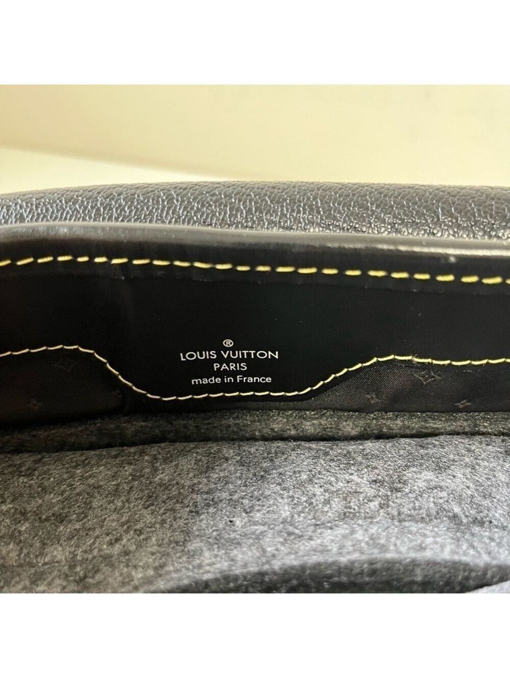 Authentic Louis Vuitton Suhali L’Essentiel PM Bag - Picture 12 of 16